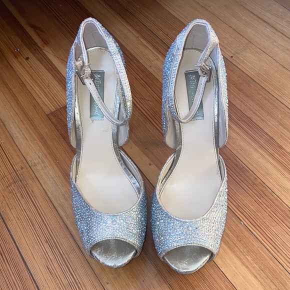 LIMITED edition Betsey Johnson AB crystal heel - Picture 8 of 17